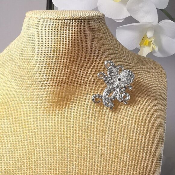 NWT silver crystal octopus brooch pin - Picture 7 of 8
